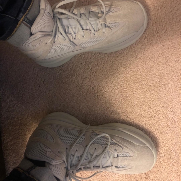 Shoes - Picture 1 of 3